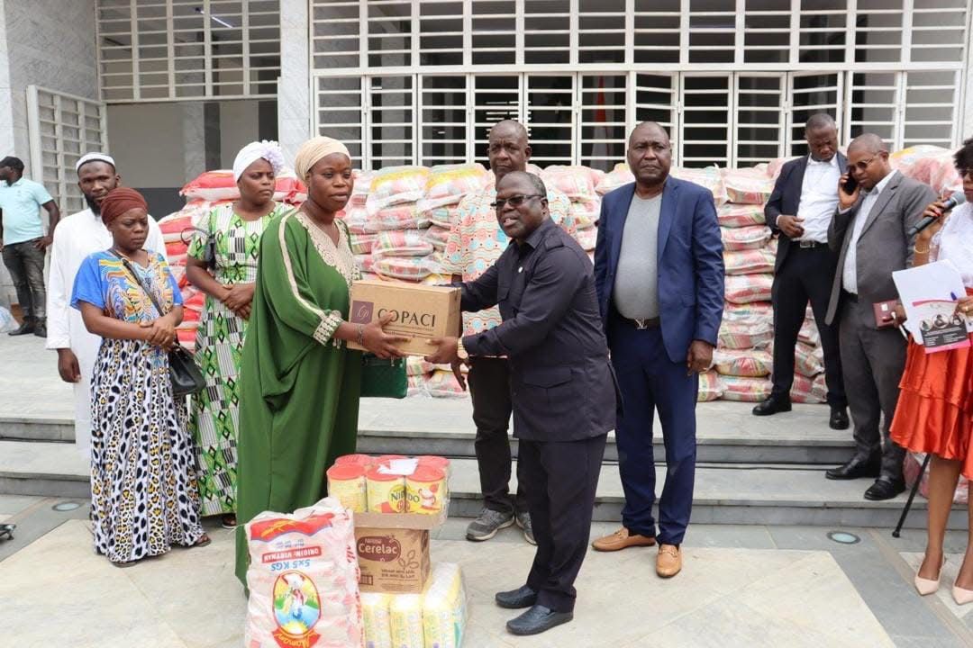 Image 1 - La Journée de solidarité à  la mairie d'Abobo en Côte d'ivoire  5ᵉ