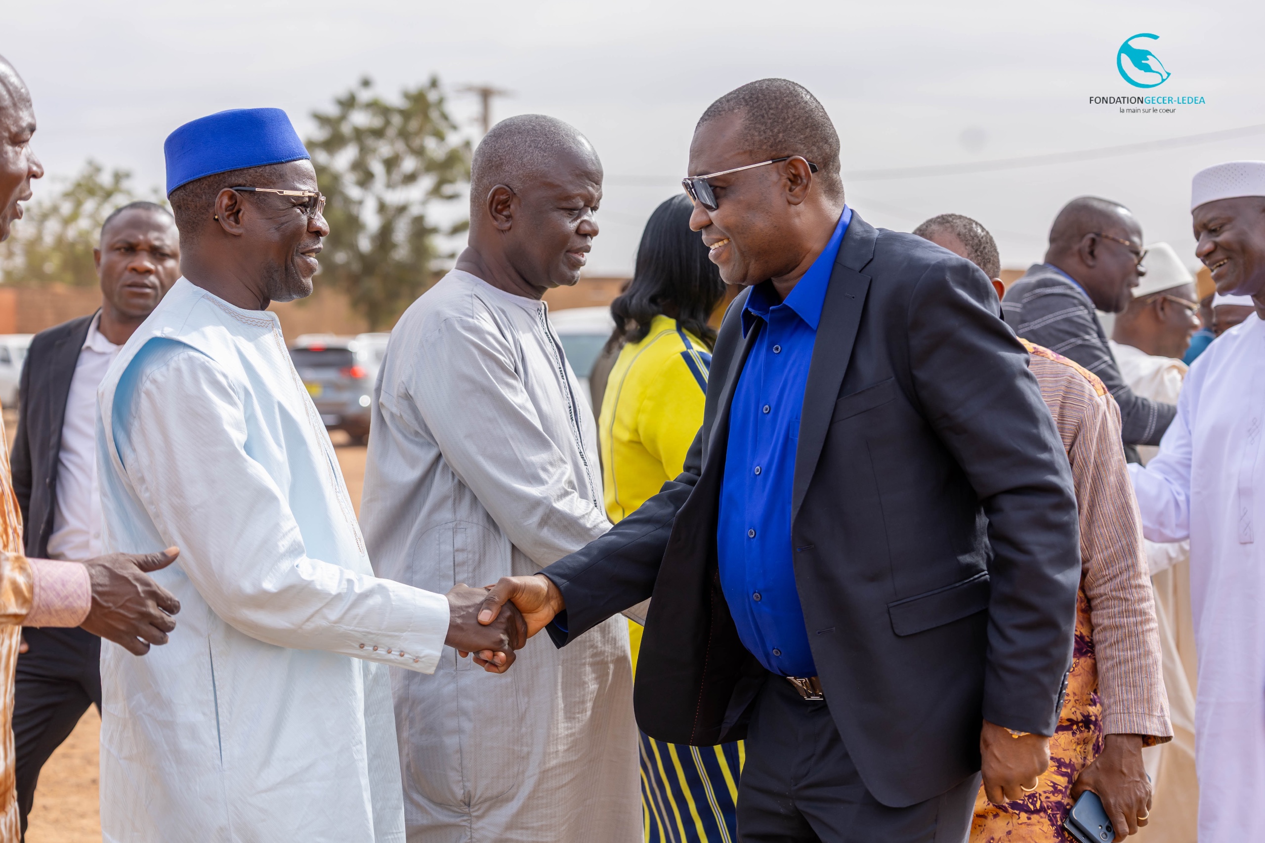 Image 1 - La cérémonie officielle de remise des clés des nouvelles infrastructures scolaires de Gondologo, Souly et Saye